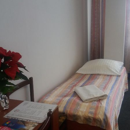 Hotel Start Красков Екстериор снимка